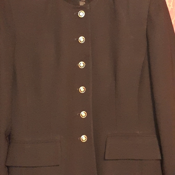 LE SUIT 2 PIECE SKIRT SUIT BUSINESS/DINNER/CHURCH/FORMAL WOMEN'S SIZE 4P - Picture 6 of 7